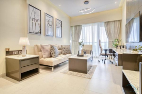 Cozy 1BR at The Bay Business Bay by Deluxe Holiday Homes
